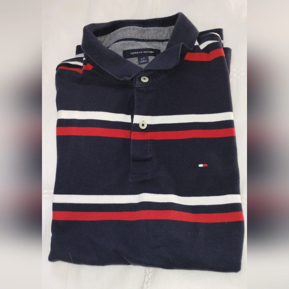 TOMMY HILFIGER NAVY POLO SIZE LARGE